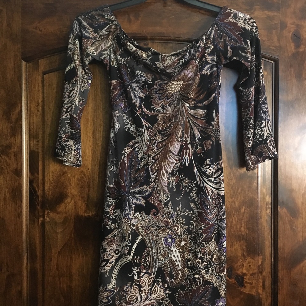 Veronica M off shoulder bodycon mini dress. NWOT